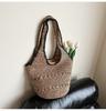 Niche woven bag women's new casual summer vacation straw bag large capacity portable shoulder armpit bag
