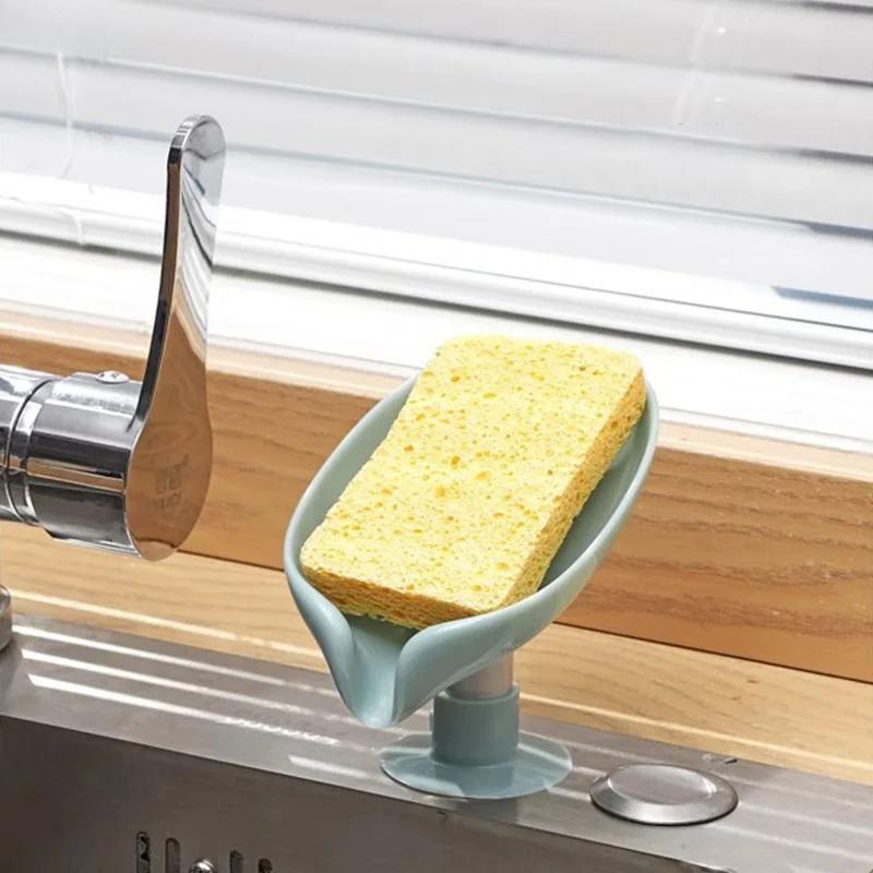 Leaf Shape Soap Box Drain Soap Holder Bathroom Accessories Suction Cup Soap Dish Tray Soap Dish for Bathroom Soap Container