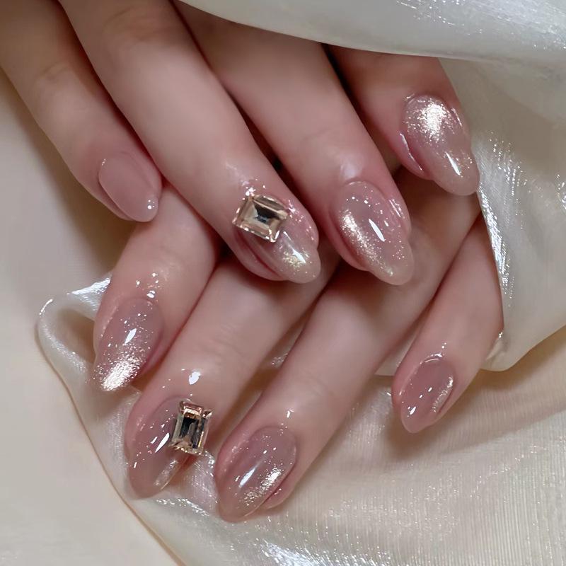 Short Cat Eye Glitter Nail Tips - Autumn & Winter Collection