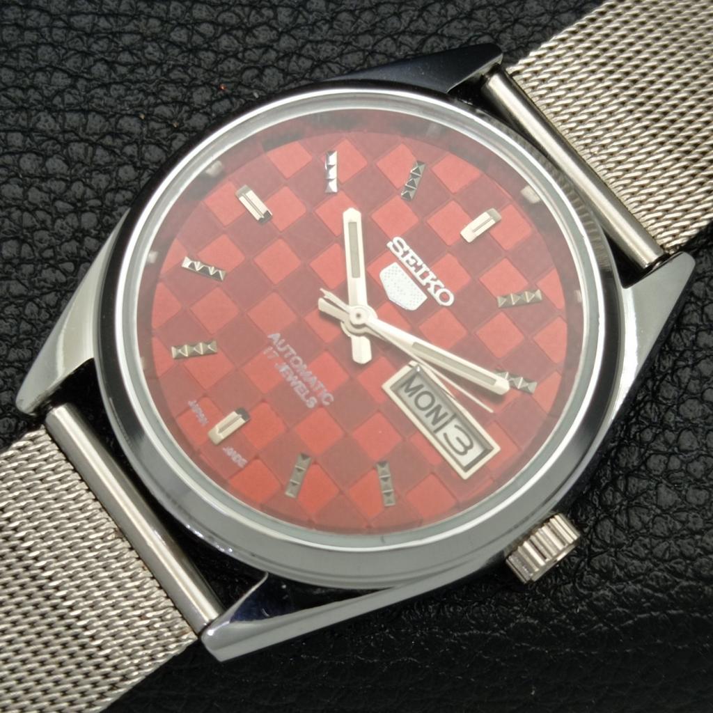 JAPAN SEIKO 5 AUTOMATIC MENS 6309A REFURBISHED RED COLOR DIAL WATCH a440302-4