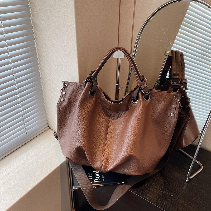 Premium Sense Large-capacity Bag Women's Autumn New Casual Versatile Messenger Bag Commuter Shoulder