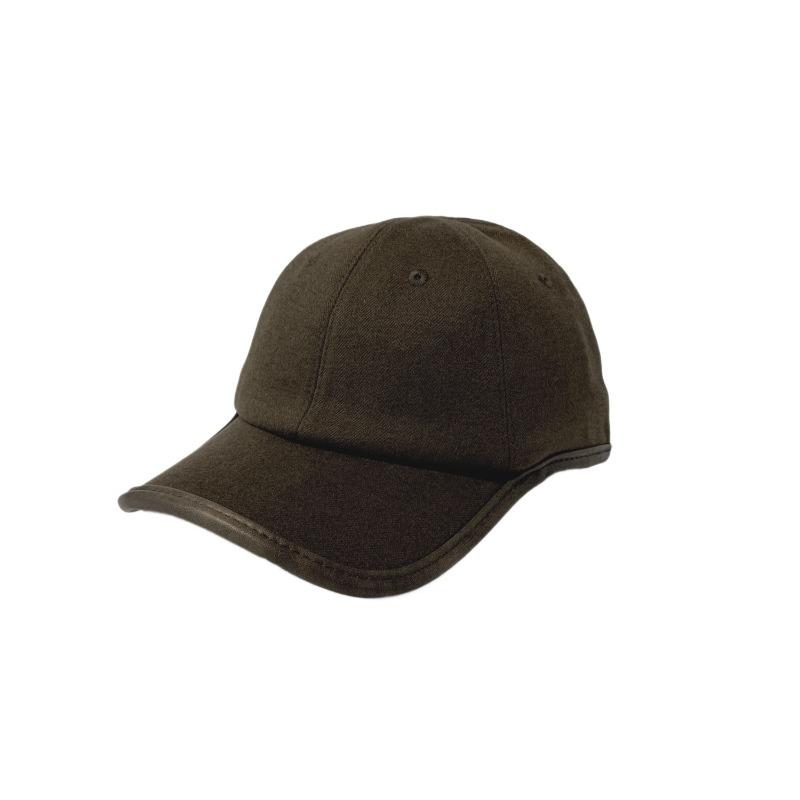 25 Early autumn new woolen cap women's warm face small couple sunshade baseball cap