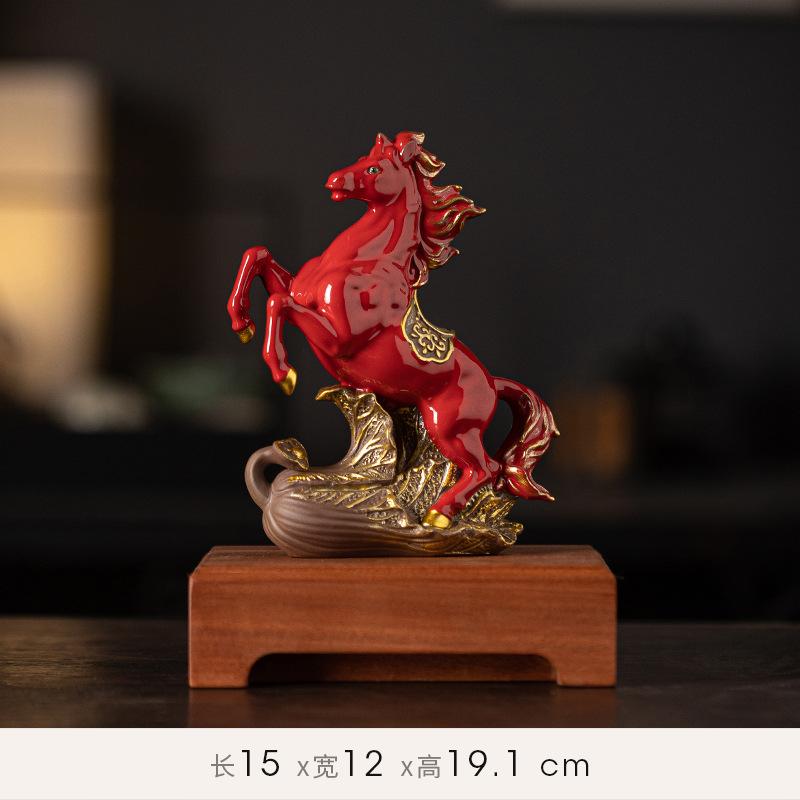 Ceramic zodiac horse birthday gifts for success, gifts for living rooms, offices, wine cabinets, opening ceremony gifts, and wea