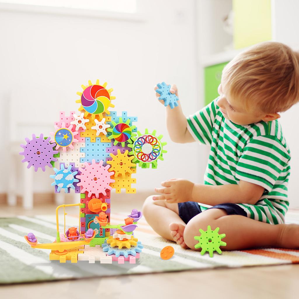 Versatile electric block gear rotating children's toy, track splicing, requires self supply of a No. 5 battery