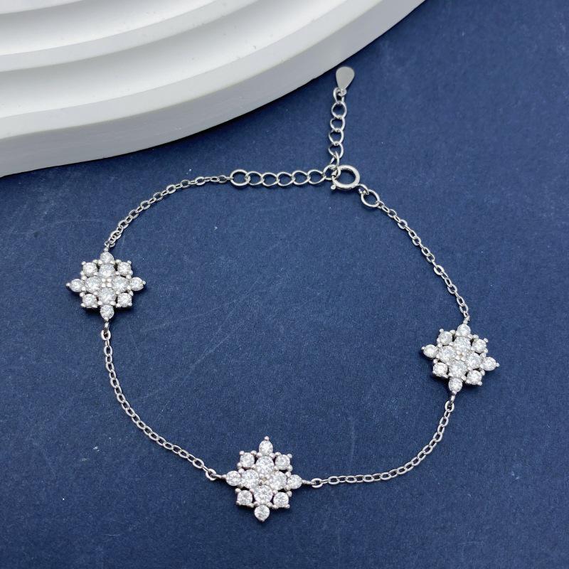 2025 Women s Sterling Silver Snowflake Bracelet: Stylish Luxury with Irregular Design 925 Sterling Silver