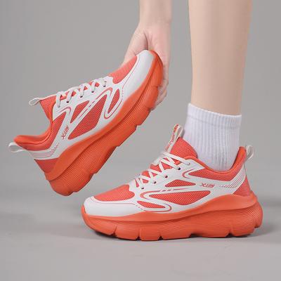 Sapatos de mulher – Ténis