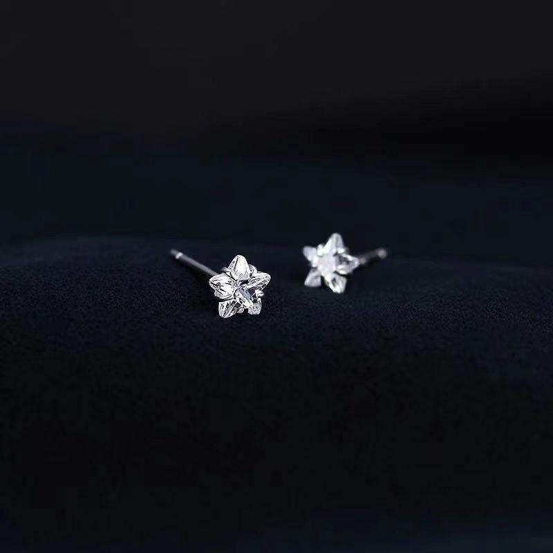 Cercei mici mini cu zirconiu pentru dormit fără a da jos cerceii, cercei mini high-end pentru piercing în ureche