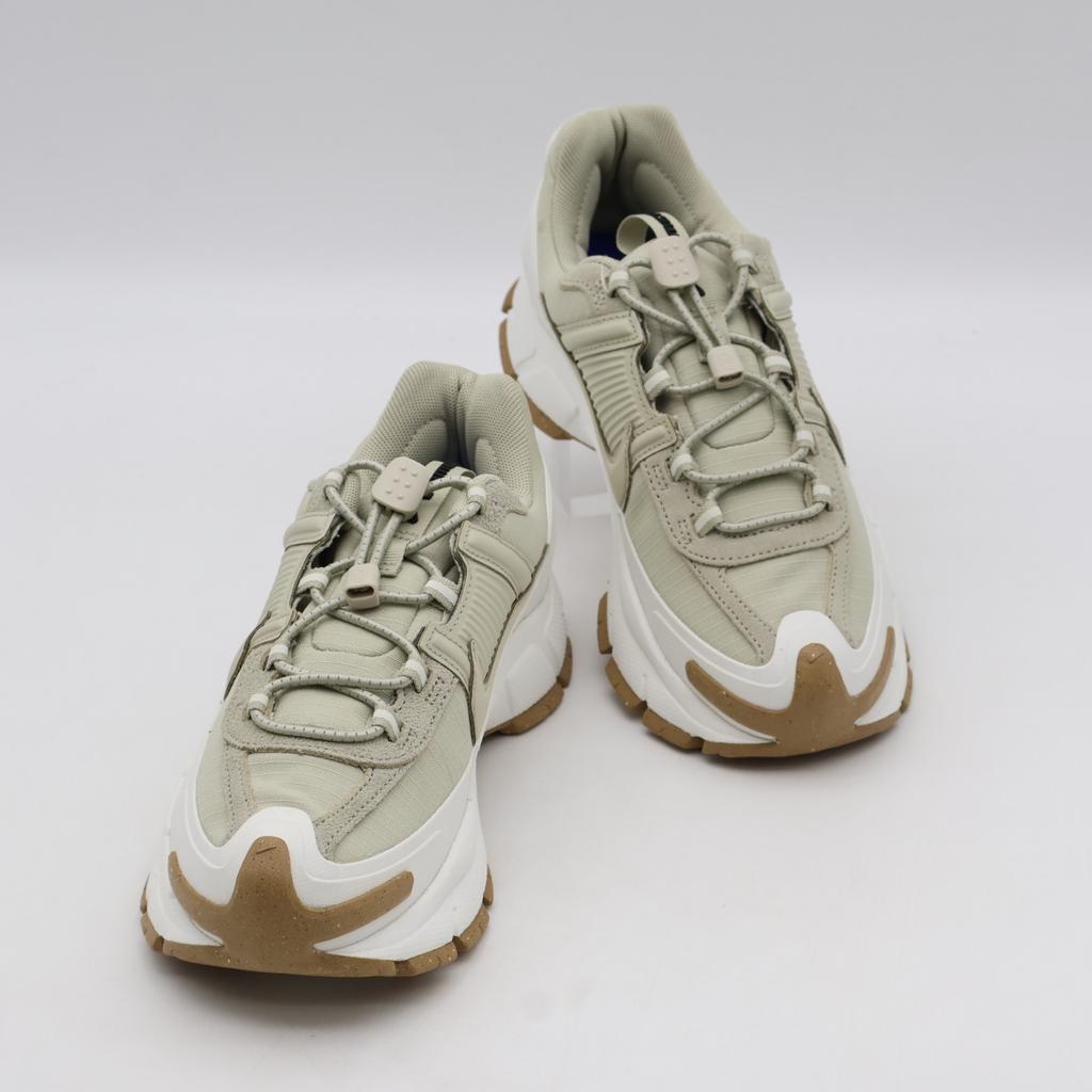 HQ2181-100 Nike Zoom Vomero Roam Sail Gum Light Brown Racer Blue (Women's)