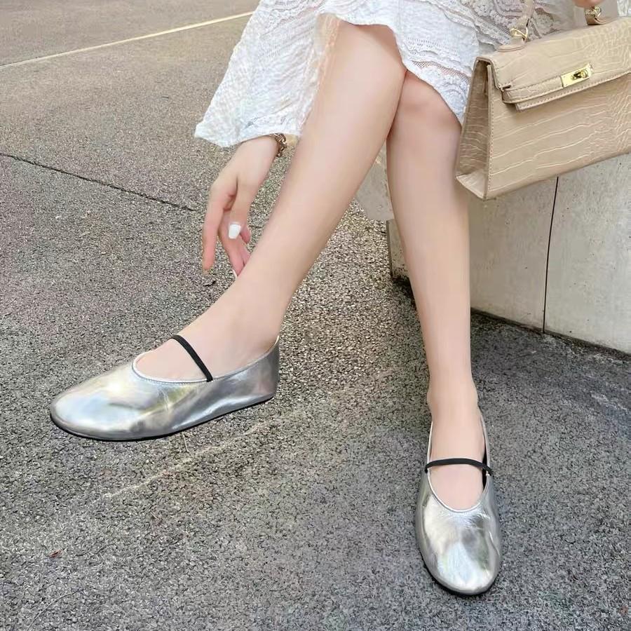Silver Ballet Shoes Women's Flat Mary Jane Single Shoes One-word Light Mouth White Commuter Grandma Shoes