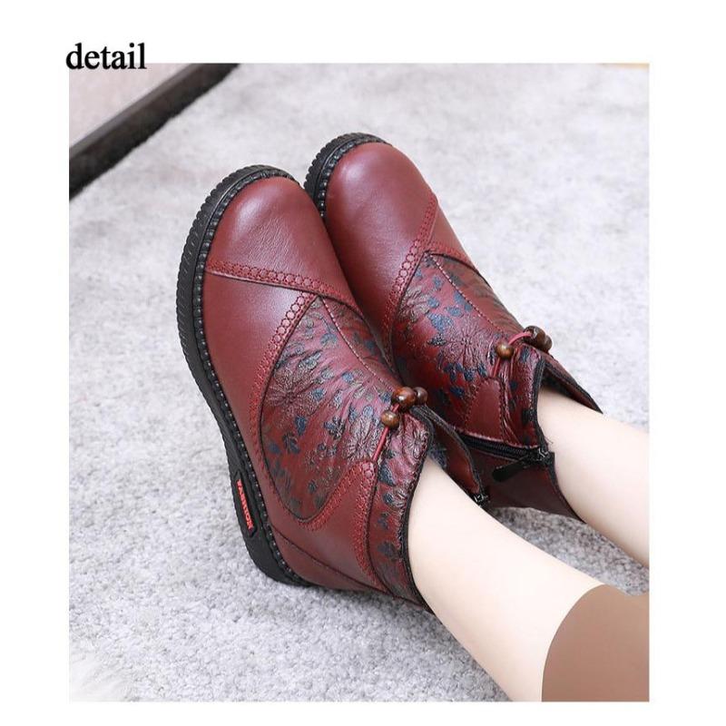 Women Winter Platform Ankle Snow Boots Warm Faux Fur Lined Side Zipper Anti Slip Comfortable PU Leather Short Booties for Women