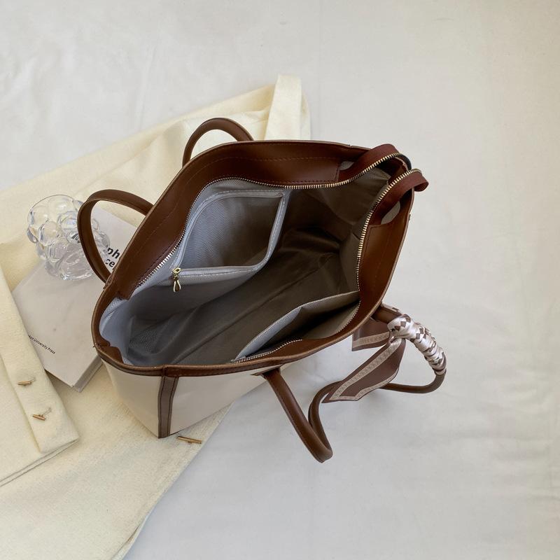 2026 New High-end Texture Commuter Big Bag Fashiable Versatile Shoulder Tote Bag Shopping Bag Large-capacity Bag