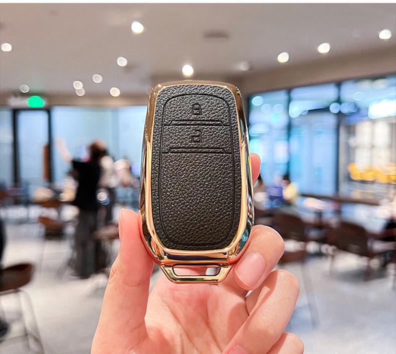 Toyota Camry, RAV4, Corolla, Levin, Avalon Key Cover for Women