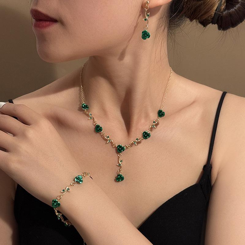 Elegant High-End Women's Retro Silver Fairy Jewelry Set: Black Knight Rose Earrings, Bracelet & Necklace