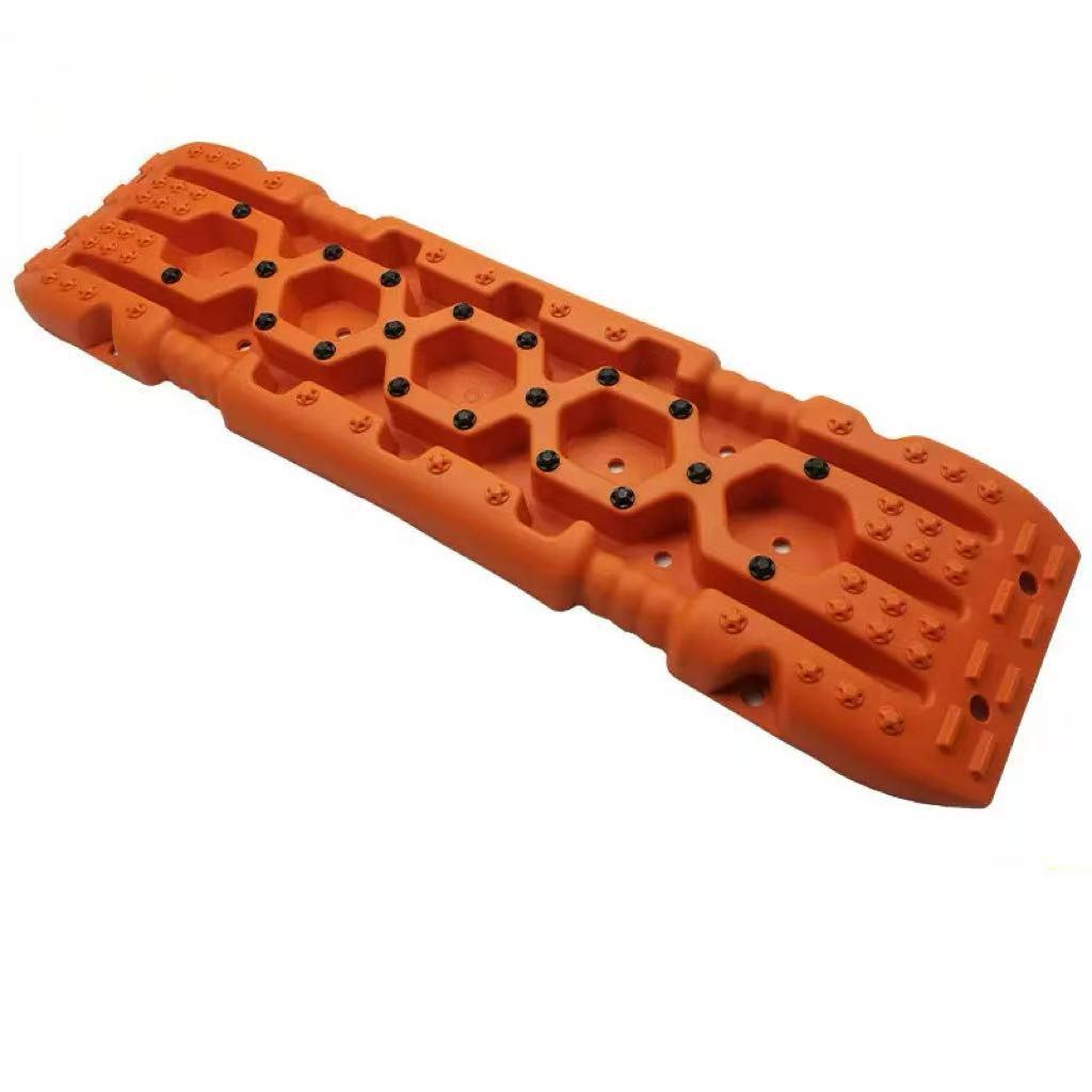 All-Terrain Off-road Recovery Board - 10 Ton Load Capacity for Desert, Mud, and Snow.