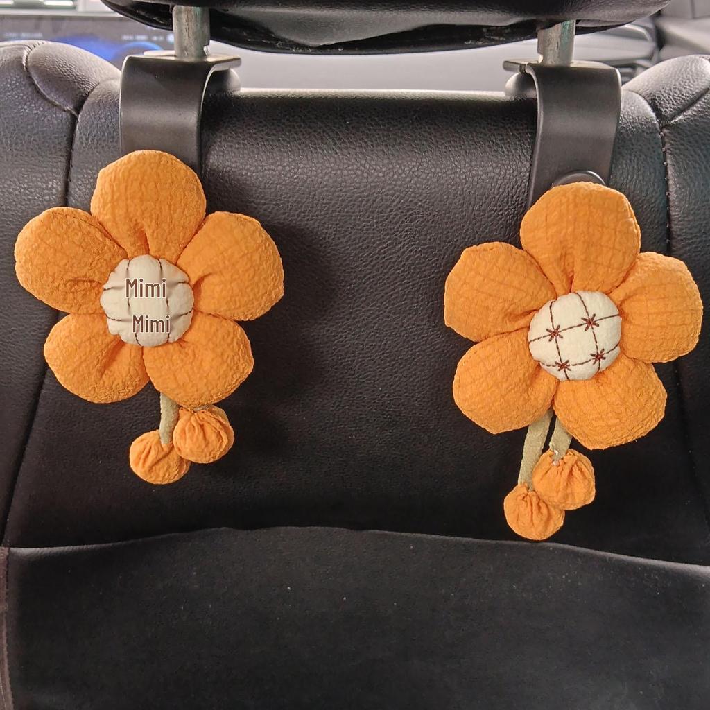Universal Cute Flower Car Seat Back Hook - No Installation, Strong Load Bearing, Multifunctional Storage