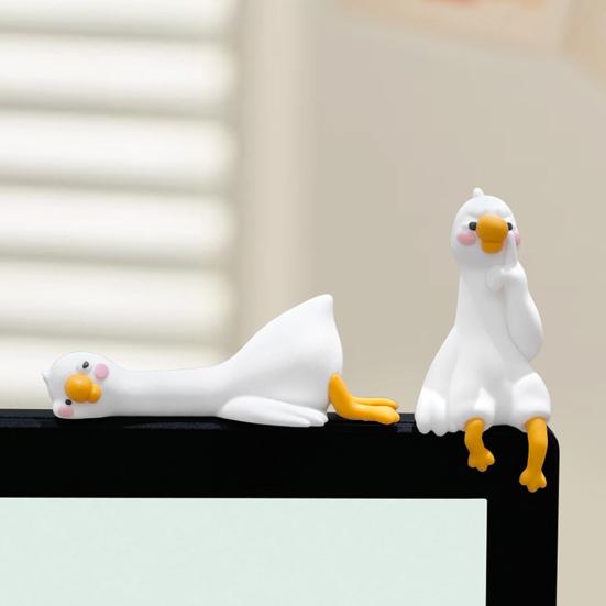 Mini Resin Goose Figurine Funny Resin Small Goose Computer Decor Collectible Cute 3D Craft Sculpture for Office Desk Car Dashboard Home Decor