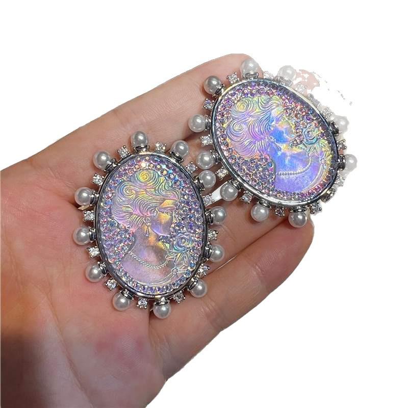2025 Vintage-Inspired Women's Jewelry Set: Four-Layer Zircon Necklace & Earrings