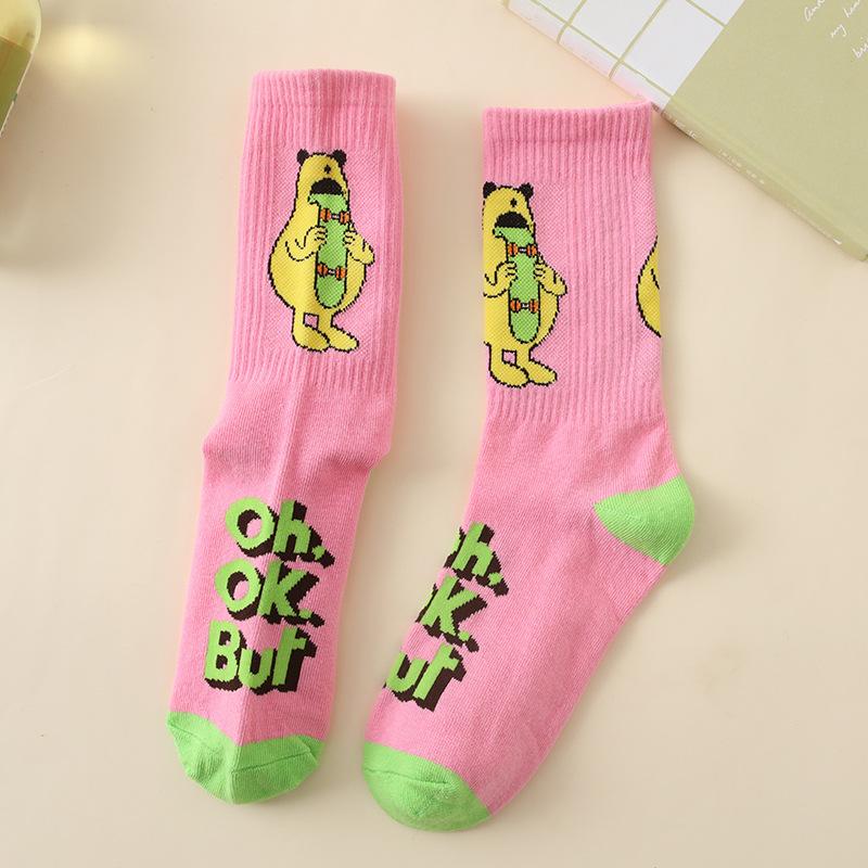 

Ladies Spring Fashion Cartoon Letter Movement In Tube Cotton Socks 1 pair рожевий/зелений