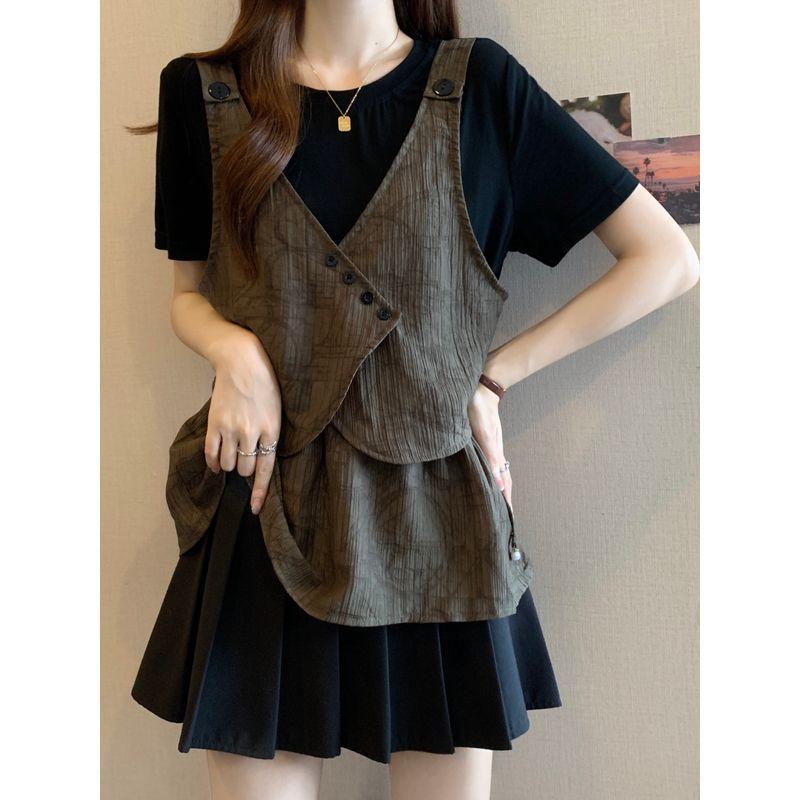 Plus Size Summer Patchwork Shoulder Fake Two Pieces Short Sleeve Bottoming Shirt Fat Sister Stylish Niche Style Cinched Slimming Pullover