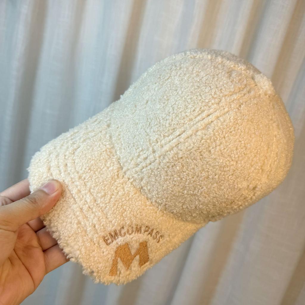 Hat Women's Autumn and Winter Thickened Warm Baseball Cap Korean Style Ins Trendy Shearling Face Revealing Small Versatile Peaked Cap