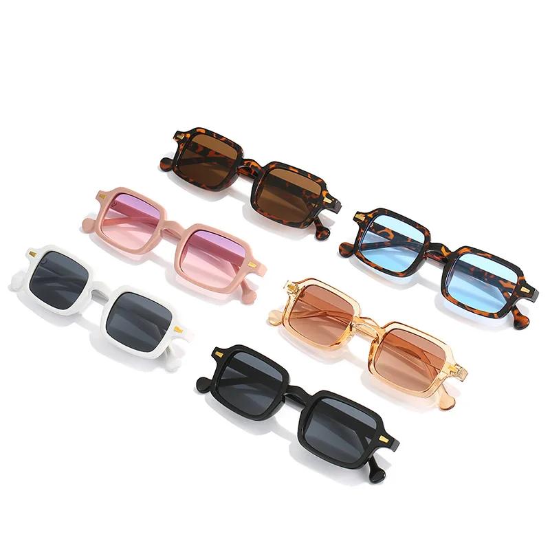 Fashion Square Sunglasses Women New Retro Rivets Decoration Gradient Shades UV400 Men Leopard Blue Sun Glasses