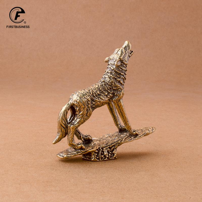 Solid Brass Prairie Rock Stone Wolf Statue Desktop Ornament Table Tea Pet Vintage Copper Animal Figurines Miniatures Decoration
