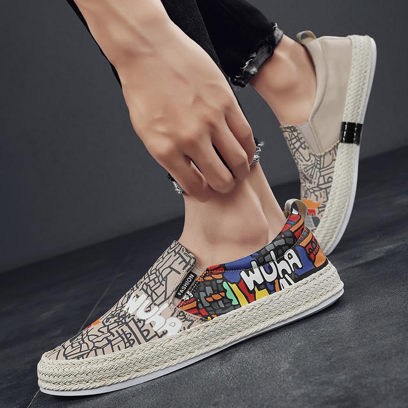2022 Fashion Black Printed Summer Slip-On Men'S Canvas Shoes Breathable Platform Flat Shoes For Men Comfort Men'S Loafers Casual