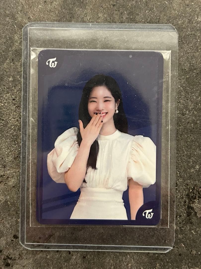 [USED] TWICE Dahyun Rock-Paper-Scissors Photocard