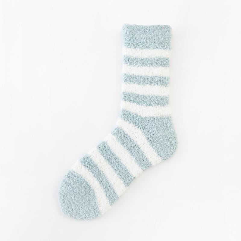 5/10 Paar Lässige Winter Verdickte Gestreifte Korallenfleece Socken für Damen Fleecegefüttert Warme Haus Schlafsocken Mittlere Wade Plüsch Boden Socken Überzieher