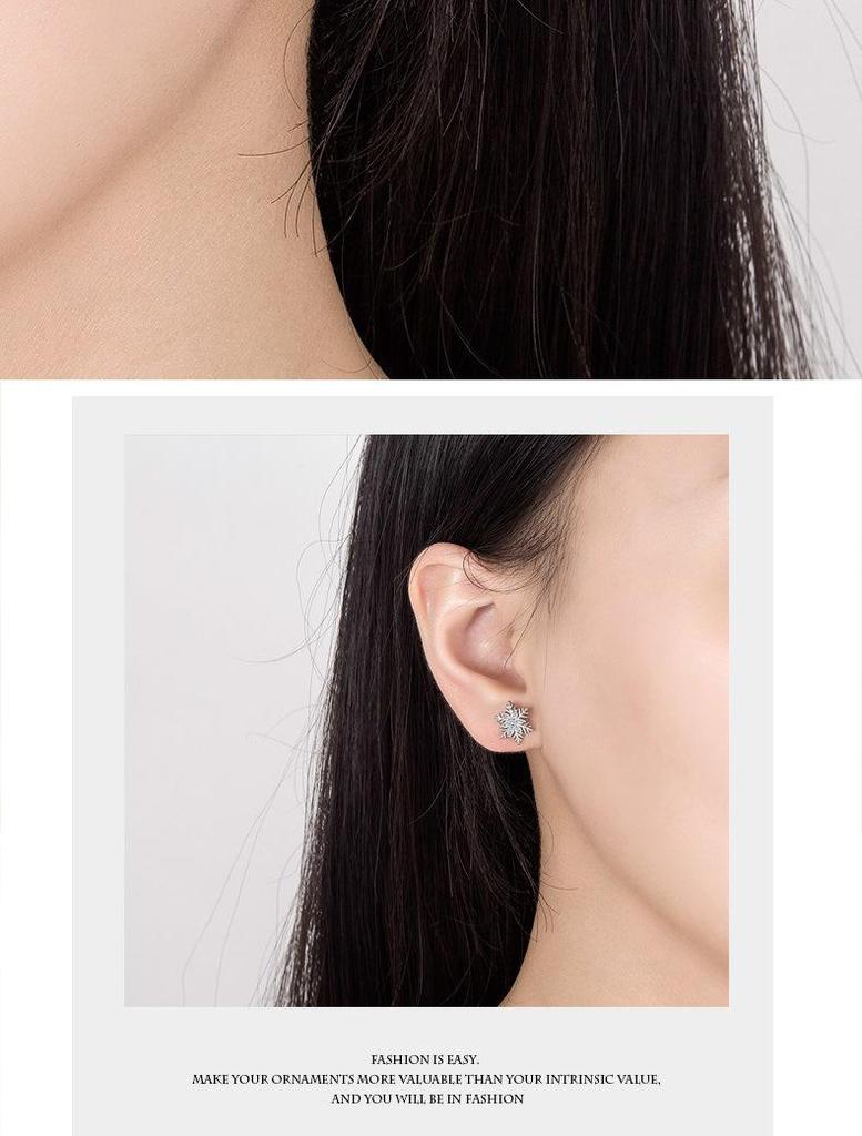 Sterling Silver Snowflake Stud Earrings with Marquise Cut Diamonds – Elegant Women's Christmas Fashion