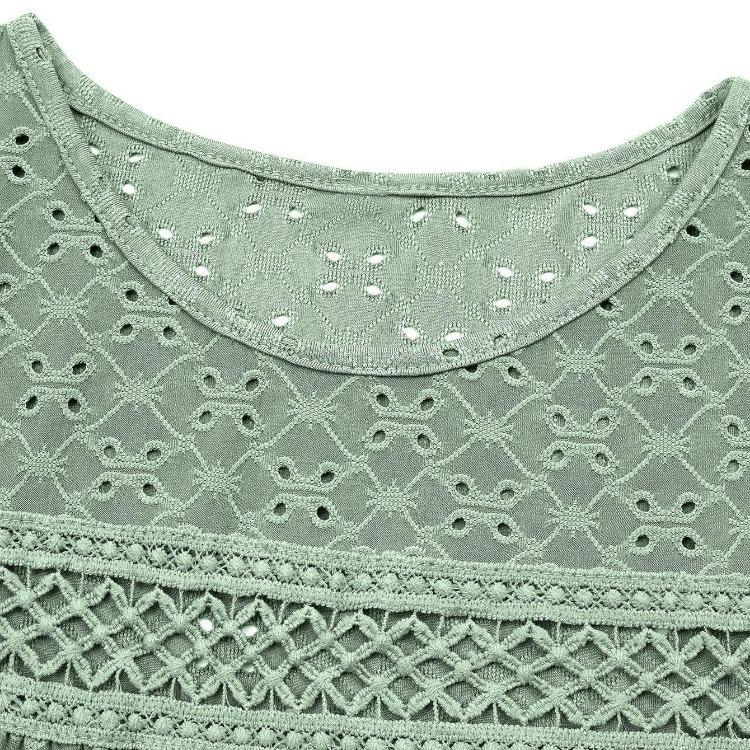 Summer Casual Women's Lace Hollow Slimming T-Shirt Round Neck Short Sleeve Solid Color Blouse Spring Fashion