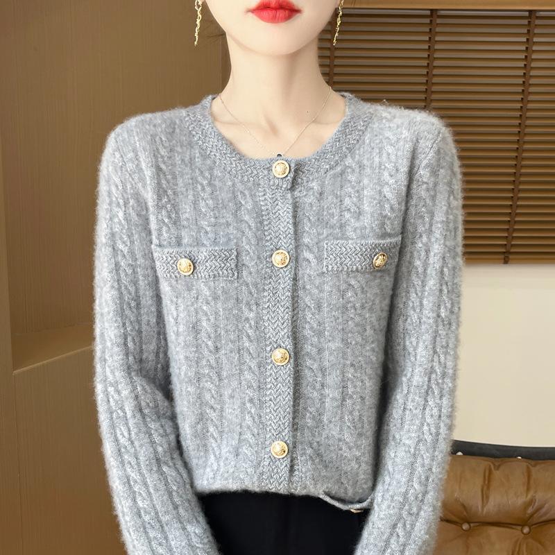 Full Body Twisted Flower with Pocket Design Sweater Women's Cardigan Spring and Autumn Loose Wind Women's Coat