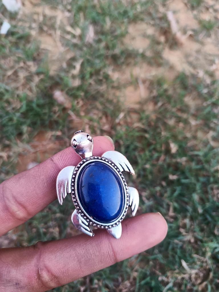 Lapis Lazili Gemstone Tortoise Shape Silver Plated Pendant Fashion Jewelry