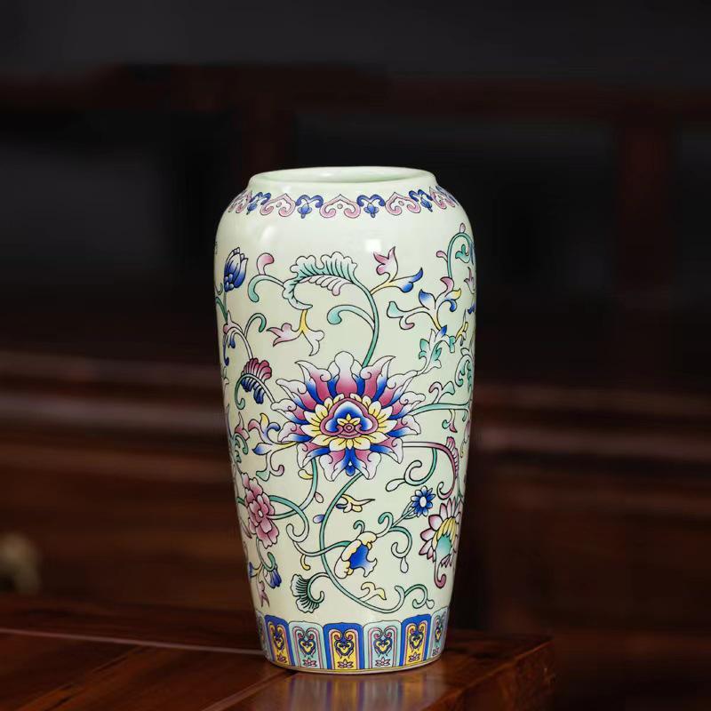 Small Ceramic Vase for  Handmade Elegant Vintage Chinese Painting  Enamel Glazed Porcelain Decorative Vases for Office Home