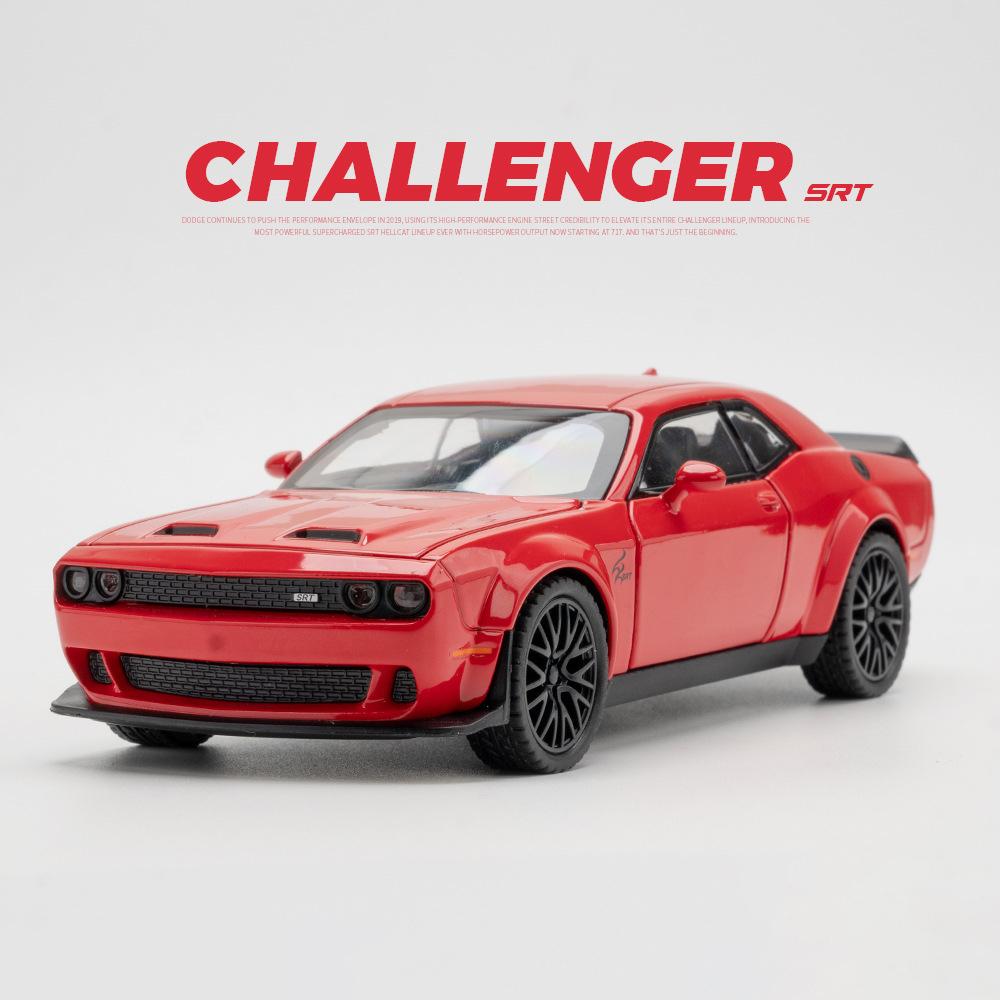 1/32 Dodge Challenger Hellcat Redeye Alloy Muscle Car Model Sound and Light Children's Toy Collectibles Birthday Gift