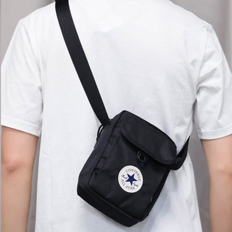 Converse Polyester Umhängetasche, Crossbody-Tasche Regular Unisex Schwarz 10018468-A01