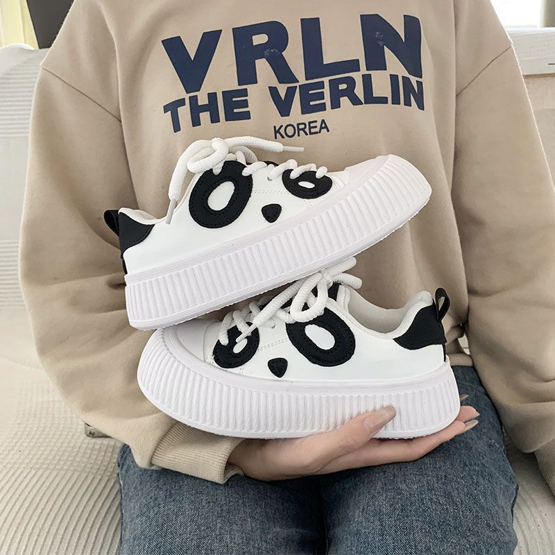 Big Head Bread Little White Shoes Women's 2025 New Autumn Versatile Popular Women's Shoes Autumn Casual Platform Panda Board Shoes