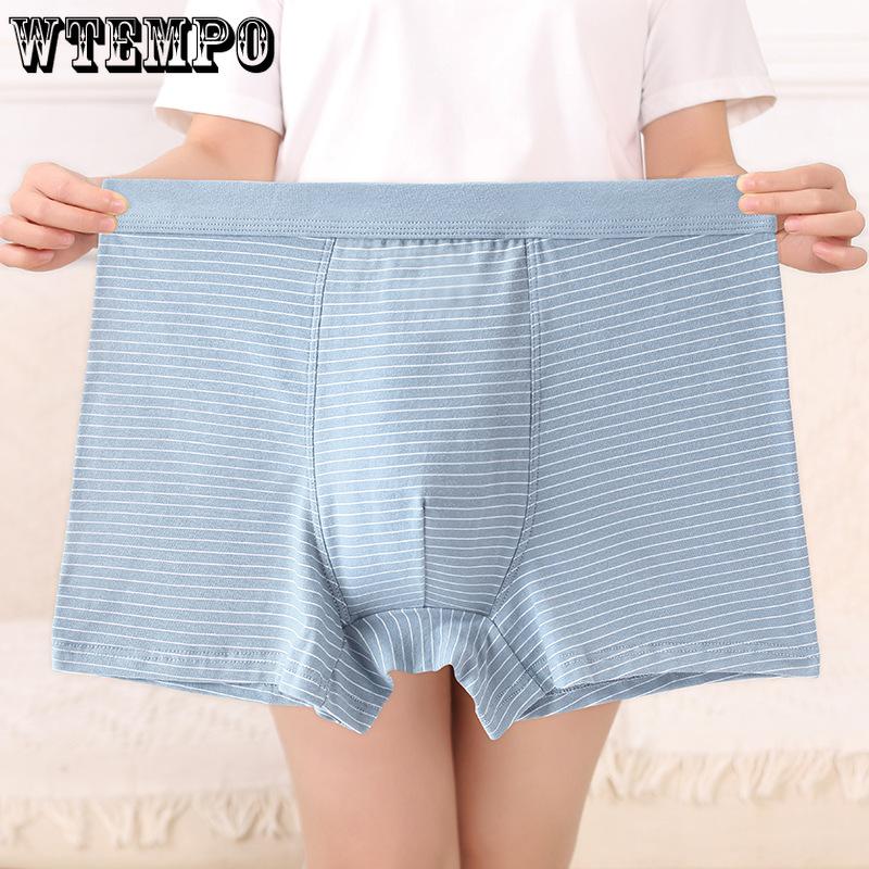 Men's Underwear Loose and Oversized Breathable Men's Boxer Shorts Printed Four Cornered Pants