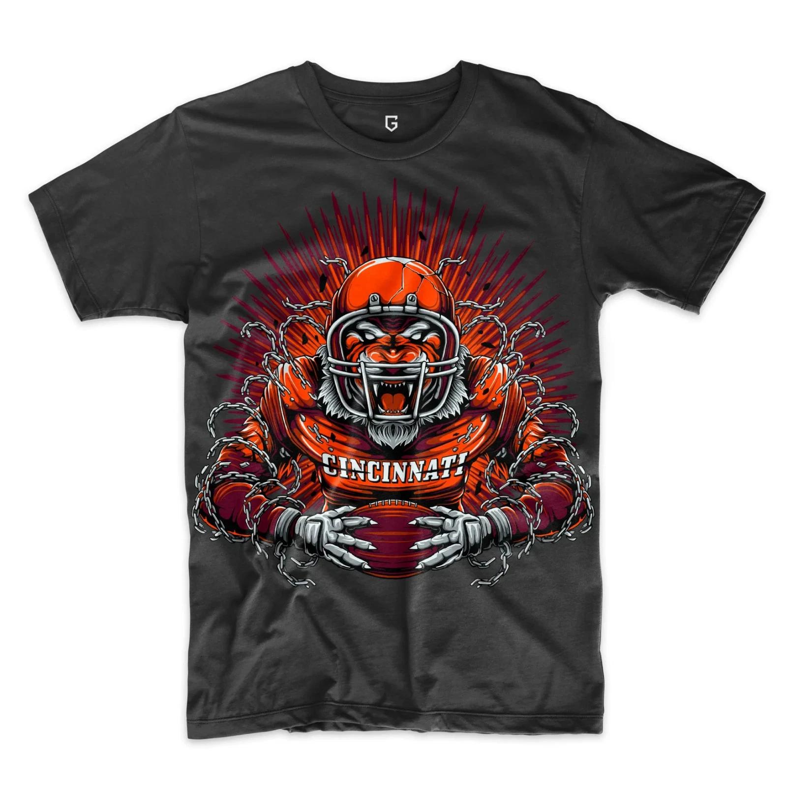 Cincinnati Football Men s T-Shirt XL