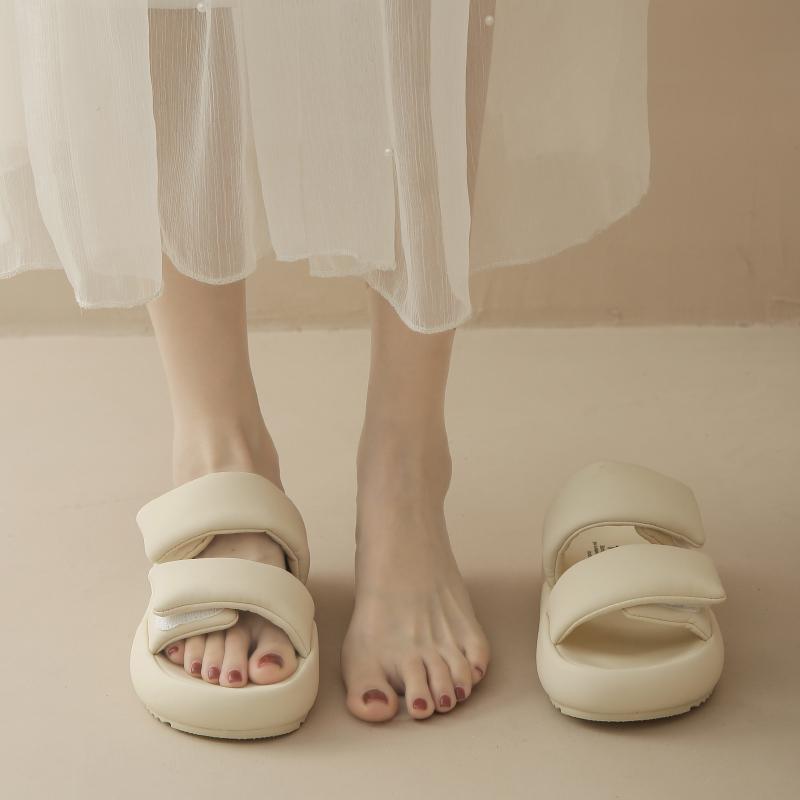 Fashion New 2024 Thick Soled Women's Unicorn Home Slippers Versatile Women Summer Shoes Sandals for Pregnant Casual Beach Sandals