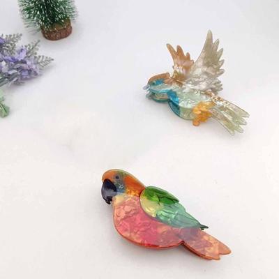 Cute Parrot Acrylic Hair Claw Korean Style Headwear Bird Hair Clip Crab Clip Lifelike Cartoon Animal Shark Clip Female