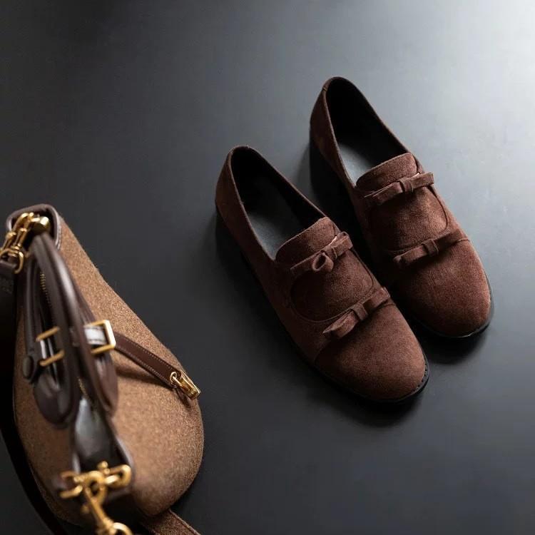 Korean Double Bow Patent Leather Small Leather Shoes Women's Spring and Autumn New Thick Heel Round Head One Pedal Loafers Commuter Shoes