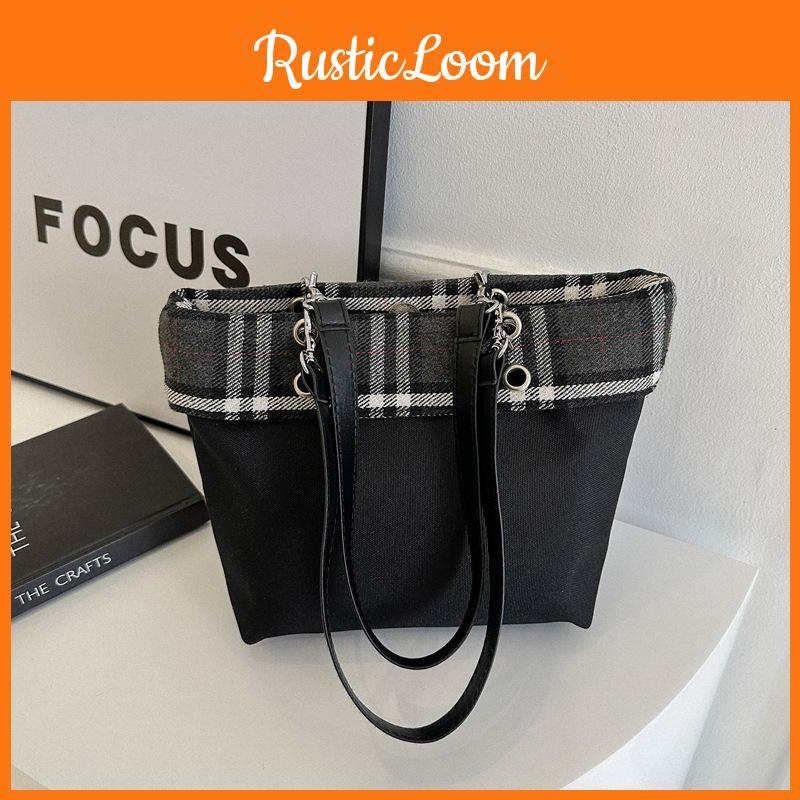 Chic Retro Black Women's Underarm Bag Modern Simple Tote With Durable Polyester Lining