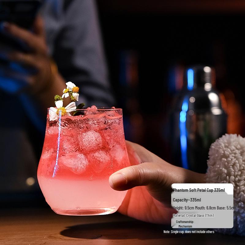 Japanische Collins-Tasse: Leichtes Highball-Glas für Cocktails und Long Island Iced Tea
