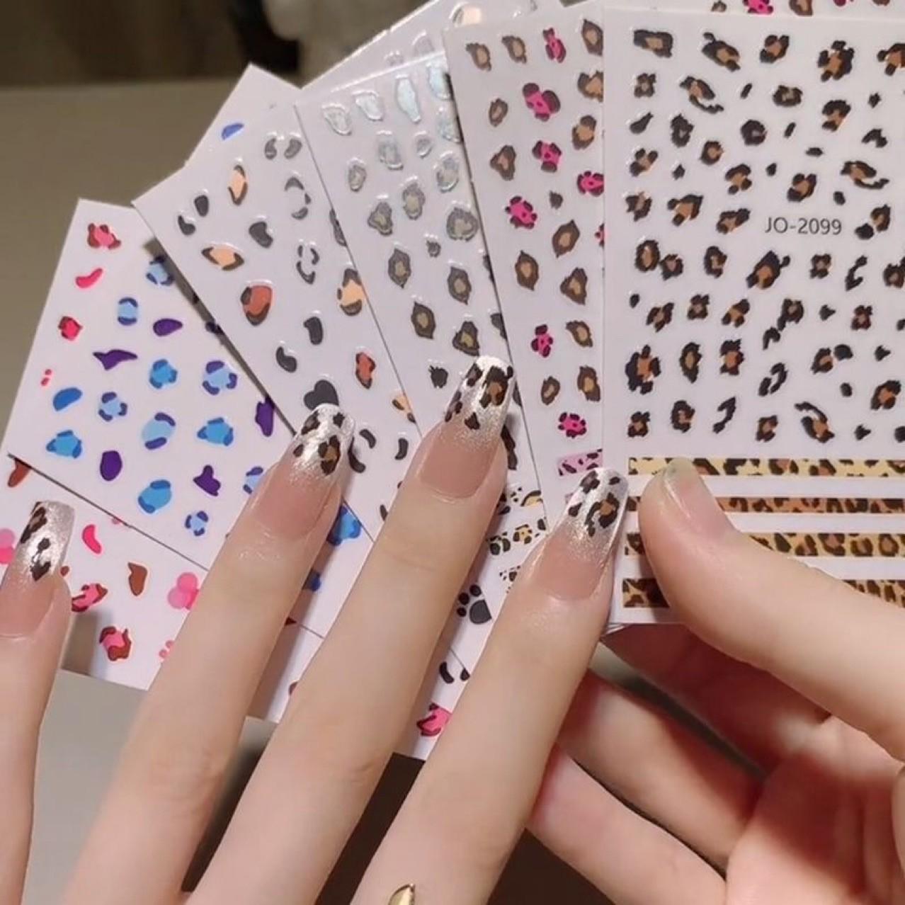 

Наклейки для ногтей с леопардовым принтом для инфлюенсеров: 2024 Осень/Зима Y2K Стиль Клейкое Искусство JO-2096 Leopard Print One Sheet