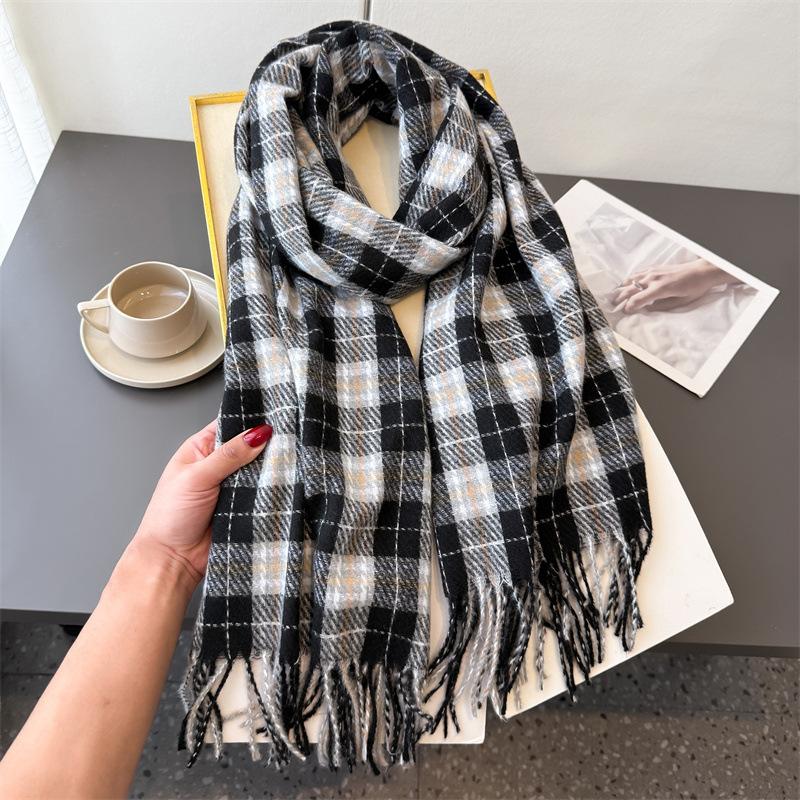 Autumn and winter warm shawl plaid commuter scarf sweet fresh scarf unisex fashion fringed imitation cashmere