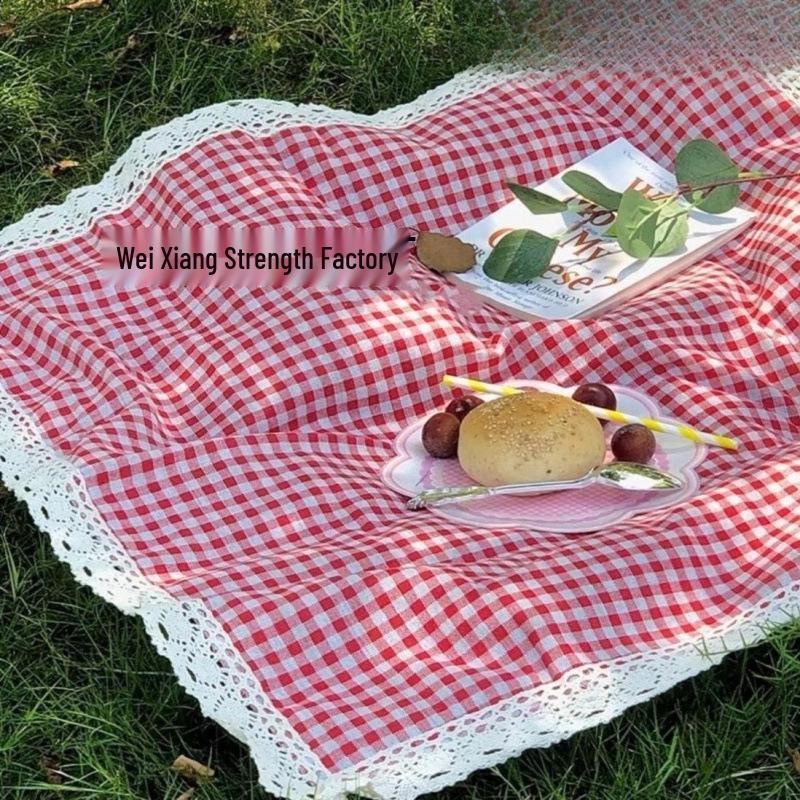 Red Plaid Outdoor Picnic Mat: Thick, Moisture-Proof, Insulated, Lace Trim, Portable for Camping, Photography & Beach.