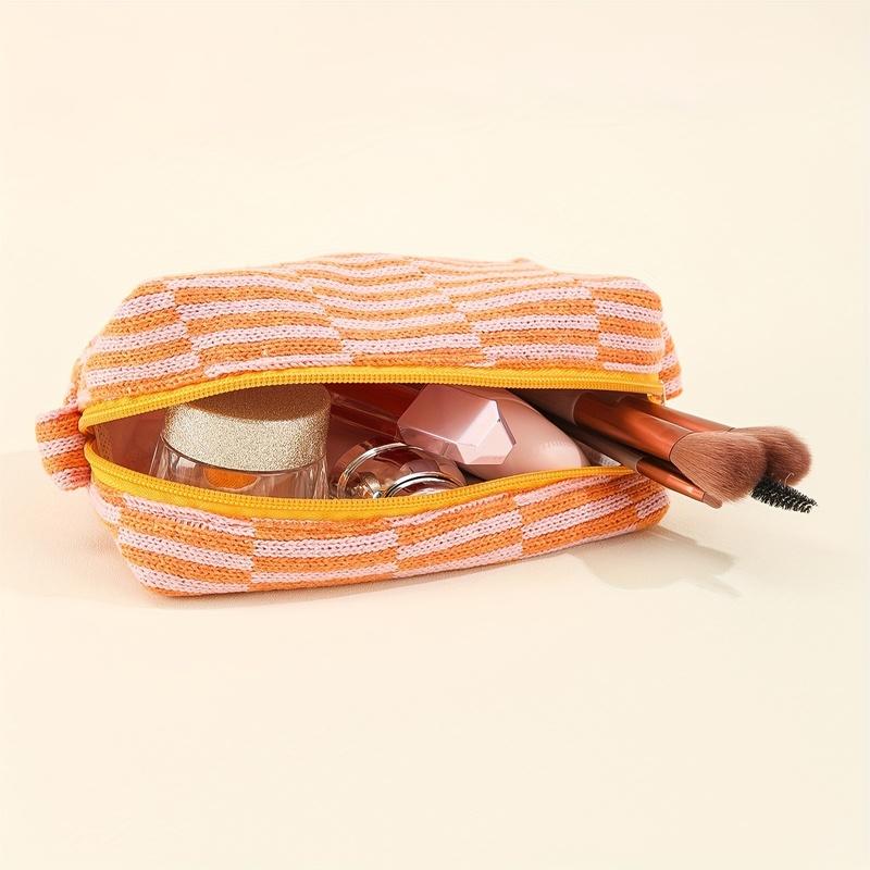 Large Capacity Striped Plaid Makeup Bag, Durable Polyester with Lace Trim, Toiletry Cosmetic Organizer for Brushes
