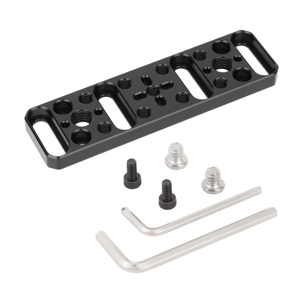 

HDRIG Multi-purpose Mounting Plate with 1/4 & 3/8 Threaded Holes, 75mm VESA Spec, Model 3976. чёрный