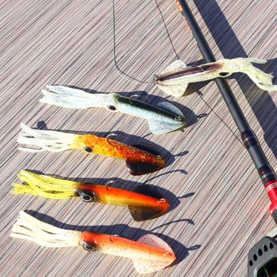 Esca Polpo Luminescente 14CM con Amo Polpo Artificiale Bionico Realistico Esca da Pesca Artificiale Luminosa Morbida Acqua Salata Acqua Dolce